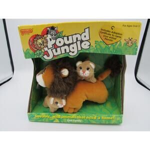 NEW Sealed Pound Jungle Lion Family 1997 Vintage Galoob Toys Pound Puppies